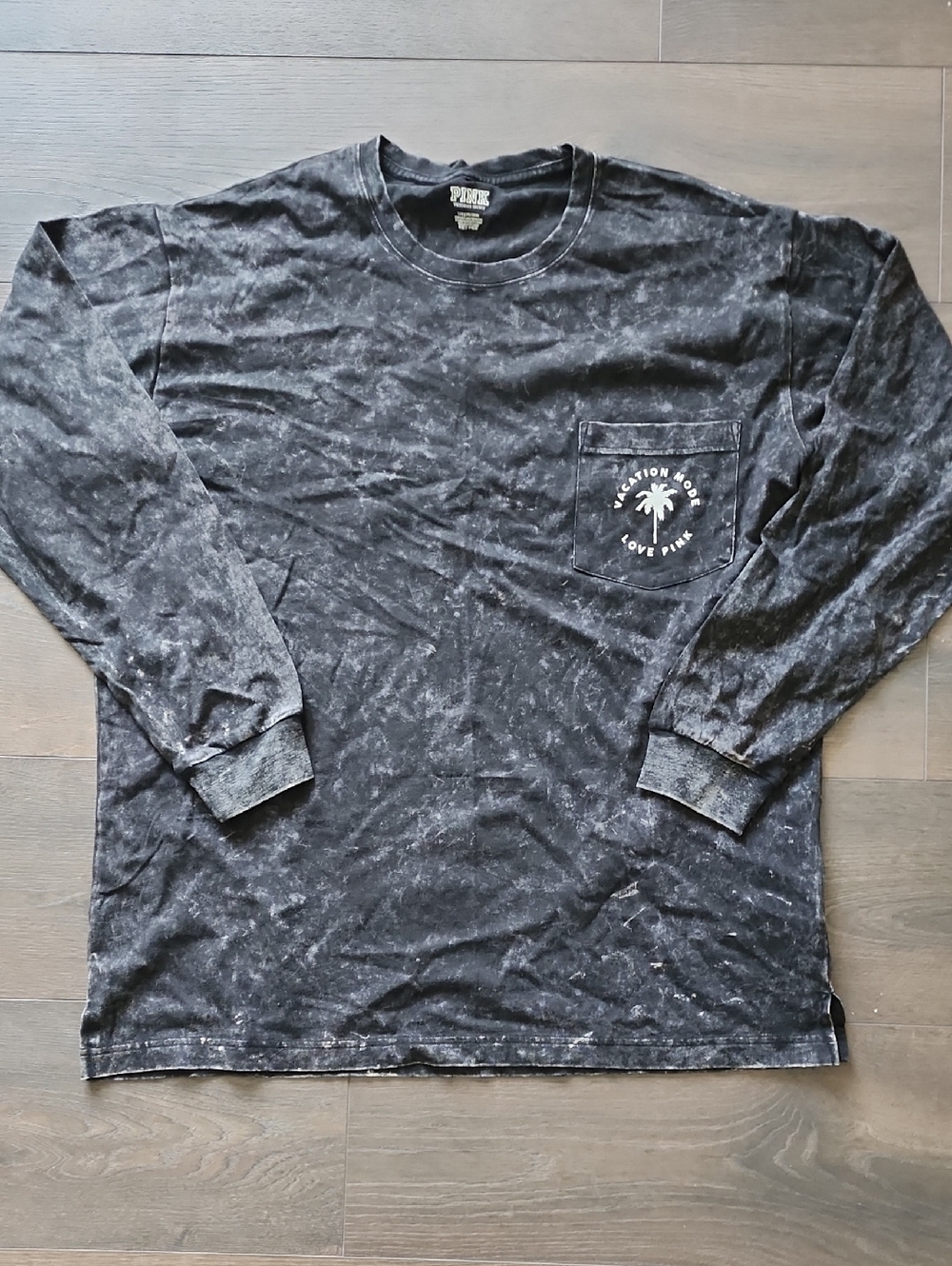 PINK Victoria's Secret Vacation Mode Black Mineral-Wash Long Sleeve Campus Tee L